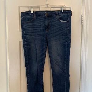 dark wash American eagle jeans